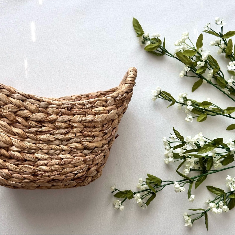 Small Natural Woven Basket - Picture 8 of 8